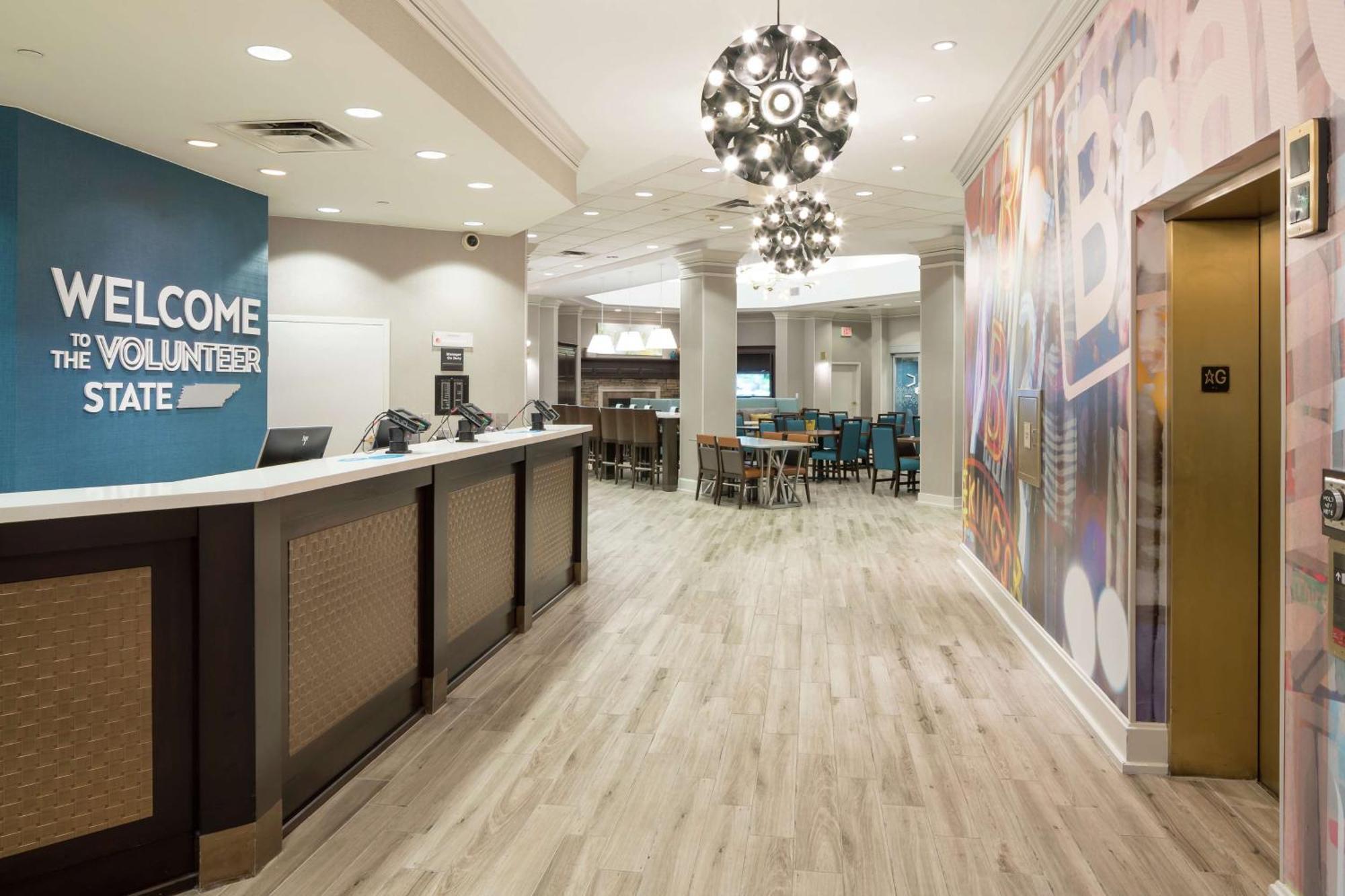 Hampton Inn & Suites Memphis-Beale Street Exterior foto