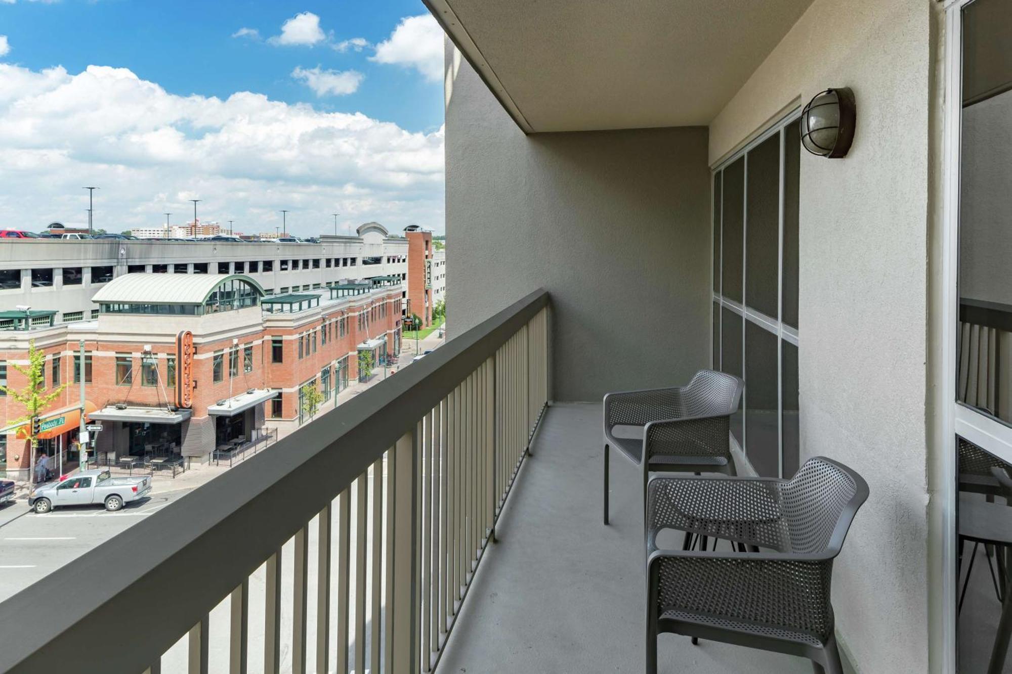 Hampton Inn & Suites Memphis-Beale Street Exterior foto